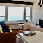 Sea View Mariakerke-bad - La Brise Apartment