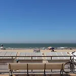 Sea View Mariakerke-bad - La Brise Apartment