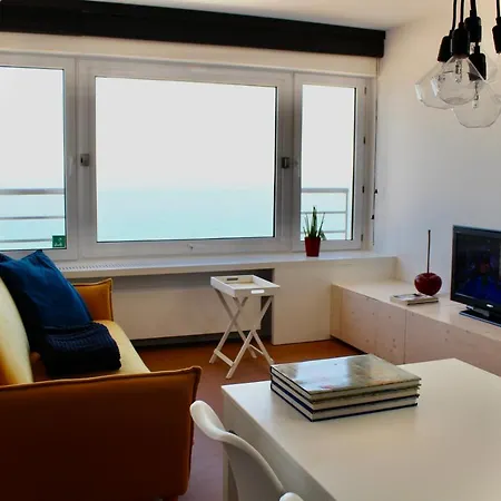 Sea View Mariakerke-bad - La Brise Апартаменты