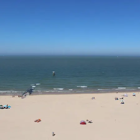 Sea View Mariakerke-bad - La Brise 아파트